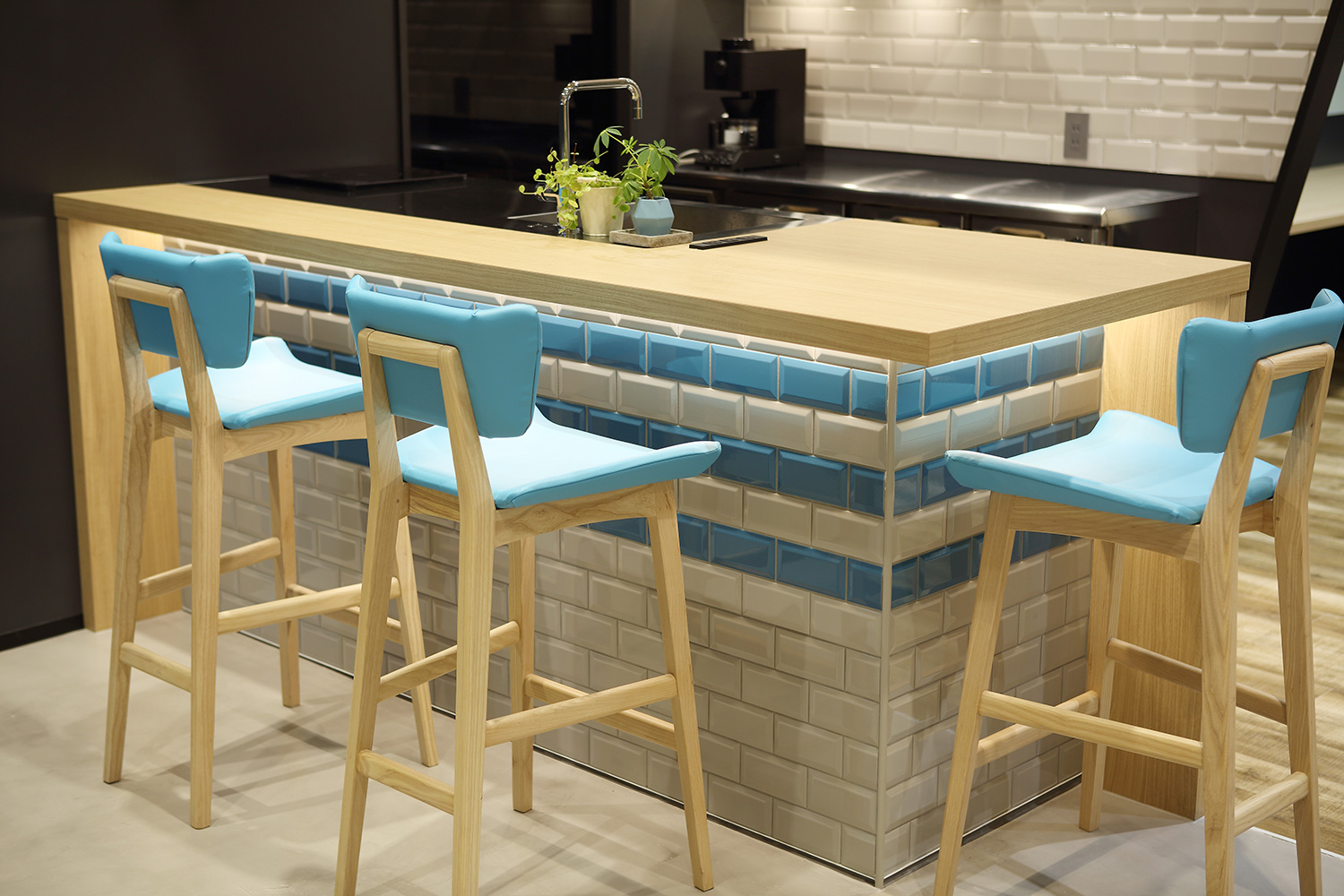 サンワカンパニーbisel