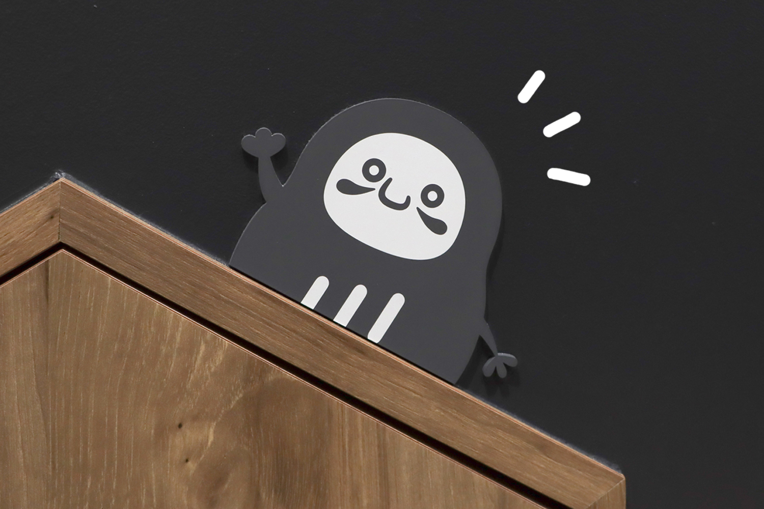 会社名より目立つ方