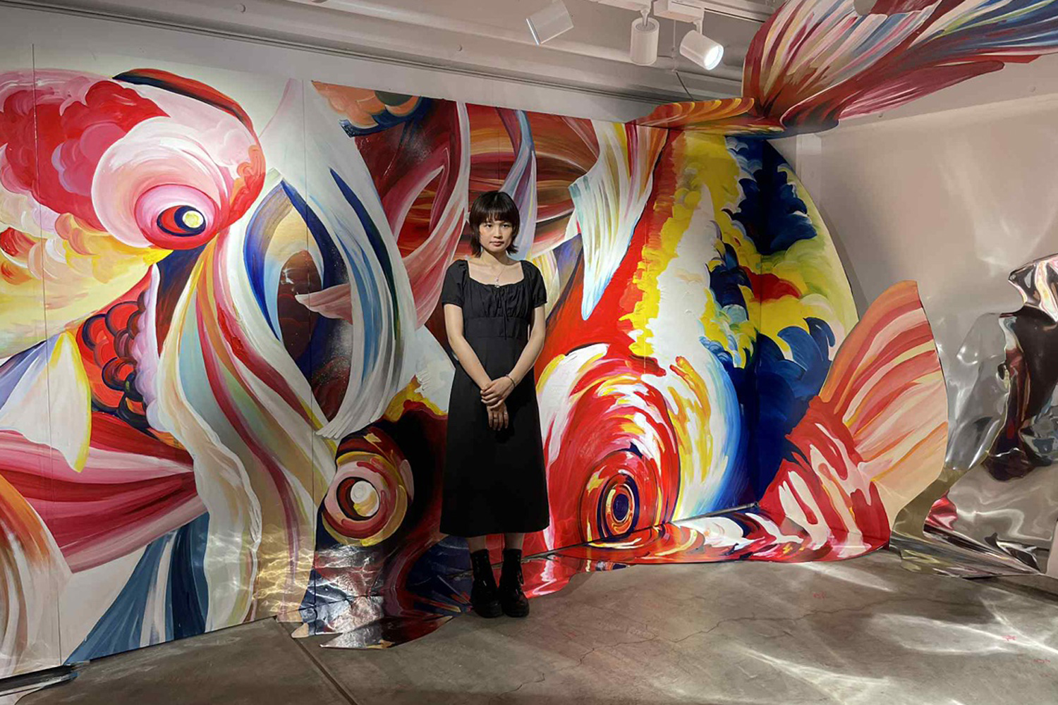 金魚インスタレーション