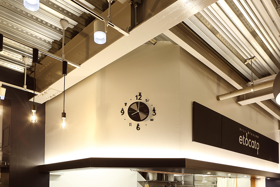カフェダイニングの店舗デザイン