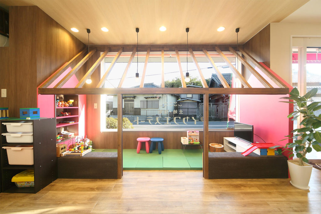 不動産屋の店舗デザイン_キッズスペース