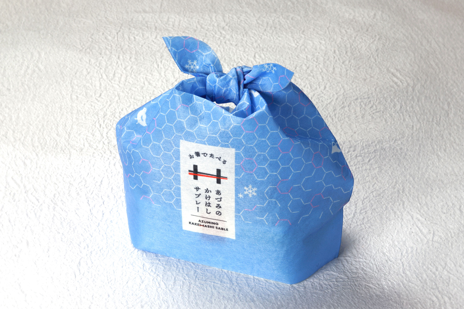 ケーキ屋・洋菓子店のパッケージデザイン_長野県安曇野市 Laboratory NUMOROUS（ラボラトリーニューモラス）