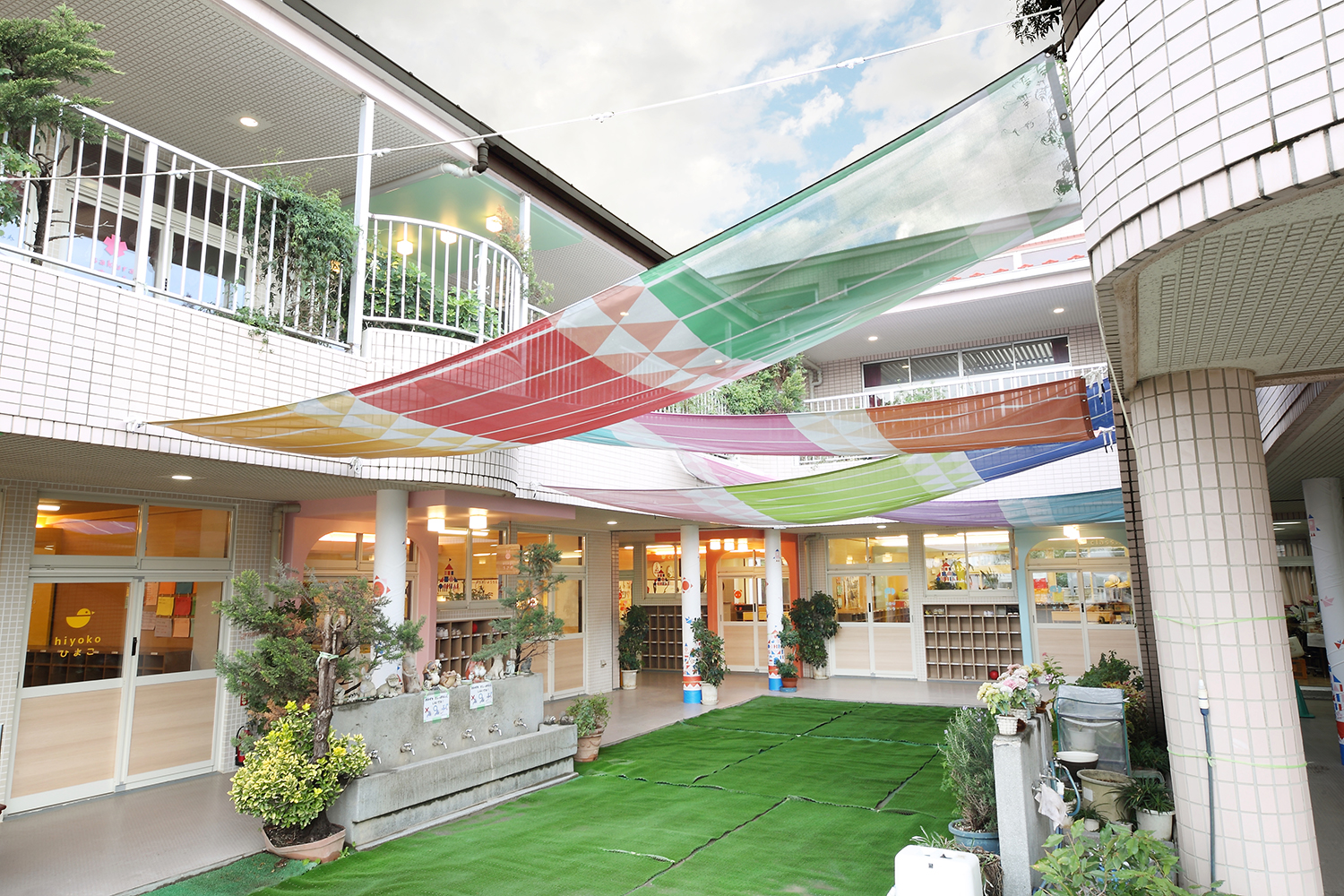 幼稚園のサンシェードデザイン_東京都東久留米市 落合幼稚園