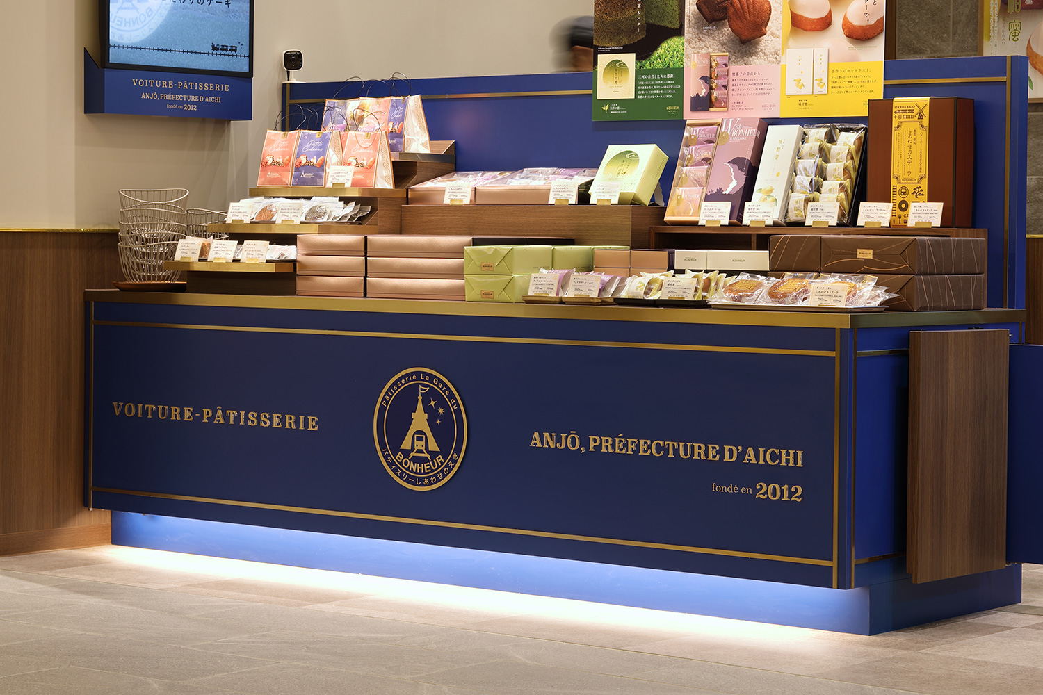 ケーキ屋・パティスリーのディスプレイデザイン