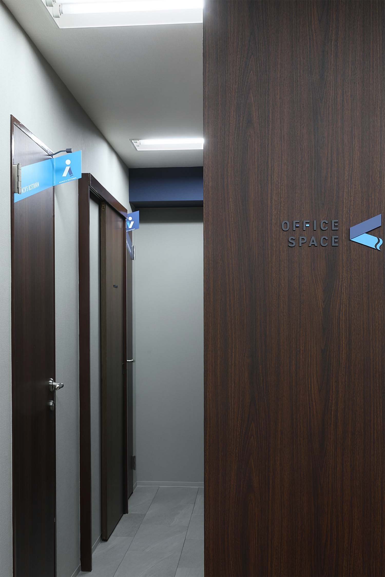 公認会計士・税理士事務所のトイレサインデザイン_東京都港区 小泉公認会計士・税理士事務所